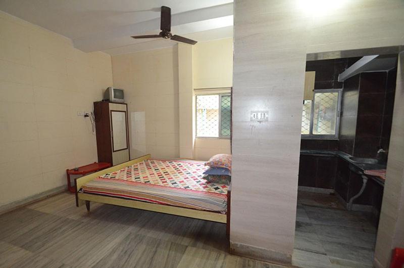 Provanil Guest House Puri Exterior photo